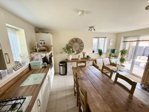 Photo 6- click for photo gallery